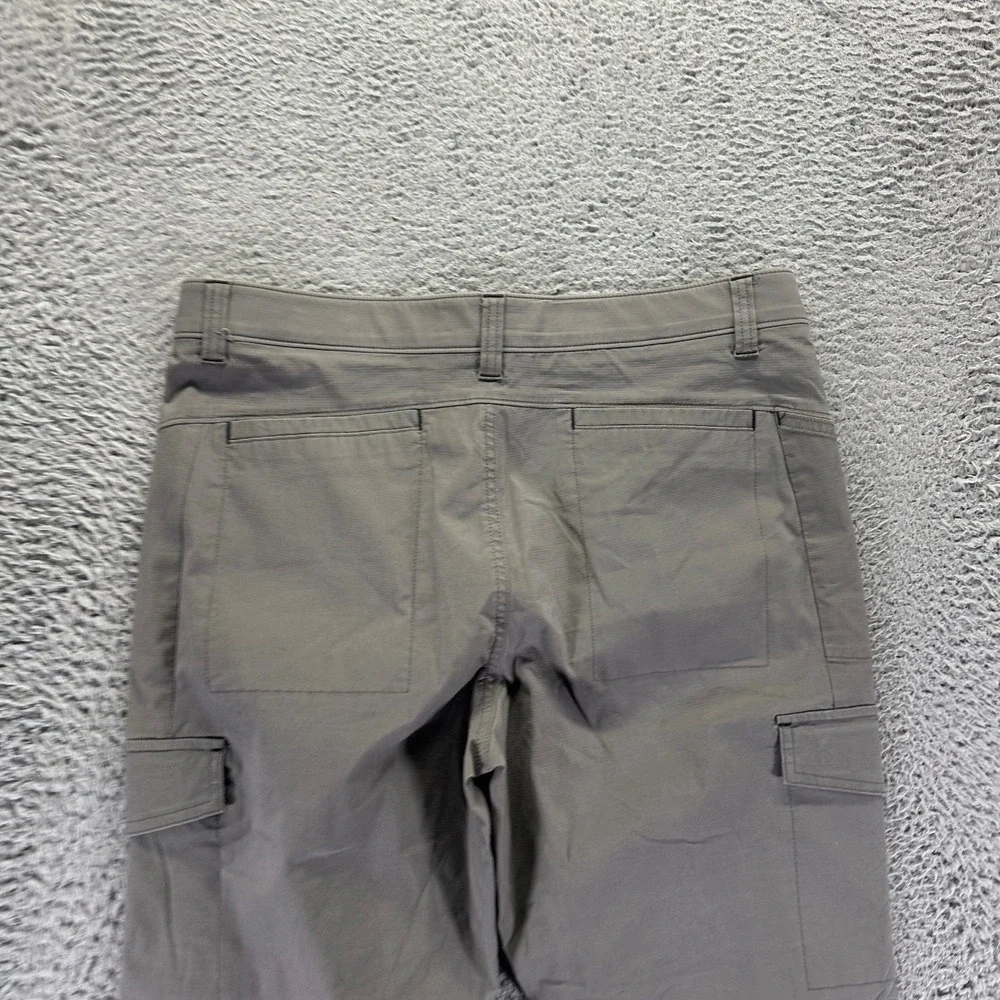 Haggar The Active Pant Mens 34x30 Gray Cotton Cargo Straight Leg Utility Stretch